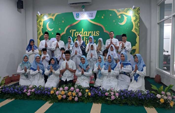 Hari Kedelapan Tadarus Online Ramadan 1447 Bersama Kominfo Jawa Timur